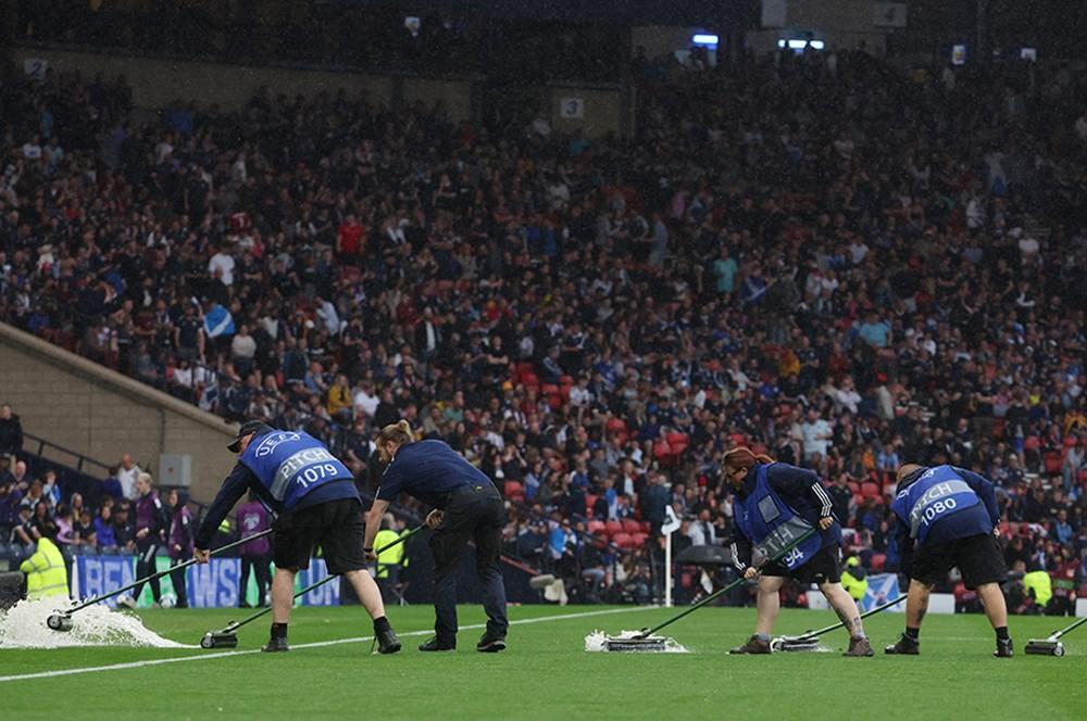 &laquo;Hempden Park&raquo; su altında qaldı - Foto&nbsp;